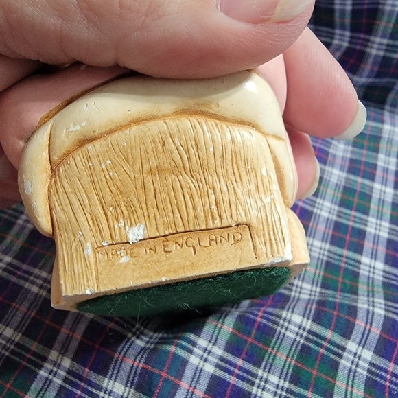 Pendelfin Wakey Figurine - Vintage Pendelfin Figurine - Wakey with Pink Blanket - Picture 6 of 6